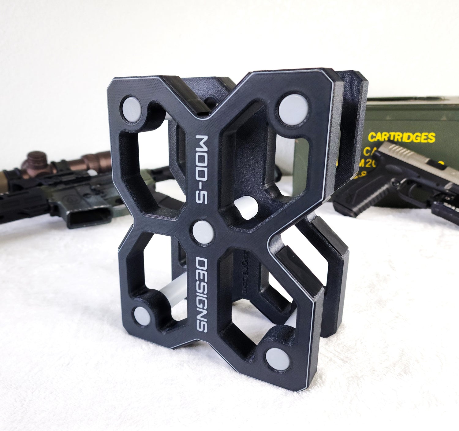 Gun rest closeup shows alternate height orientation of Urban Grey color option - Mod-5 Designs